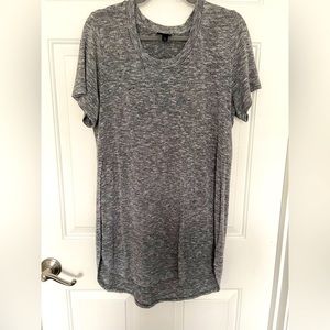 Mossimo Grey Tunic Top. Sz Large‎ A-63